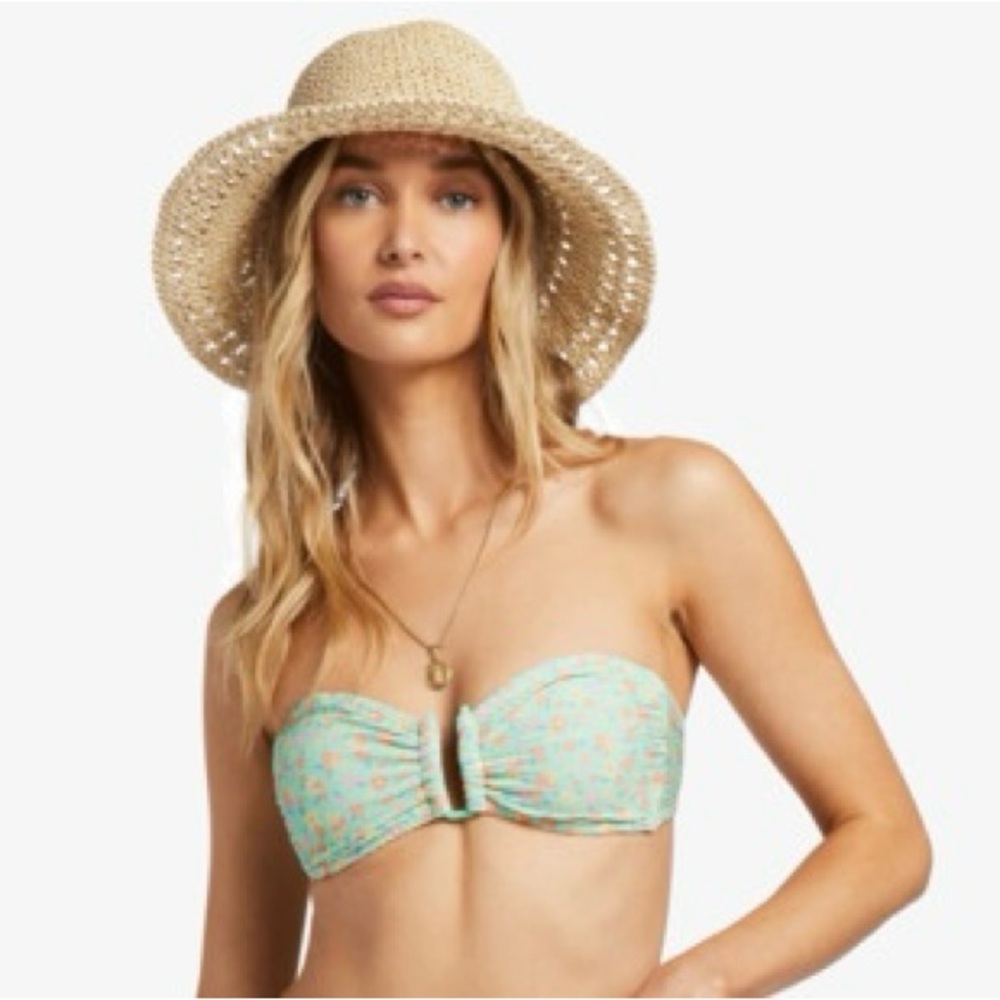 Billabong Bikini size Small- very good condition worn a few times